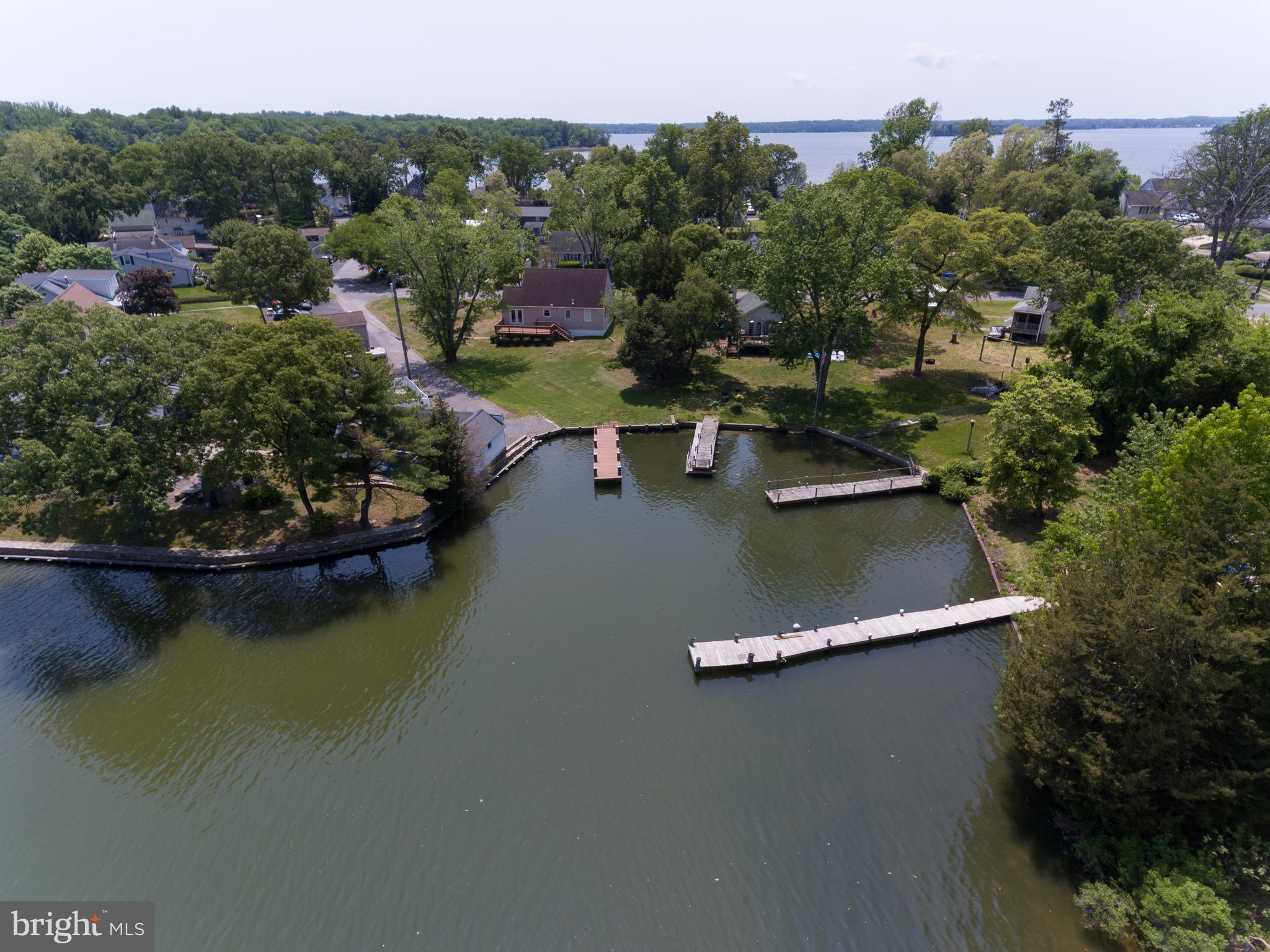 1708 Twickenham Road Pasadena, MD 21122 - Photo 50 of 69 Your private Pier