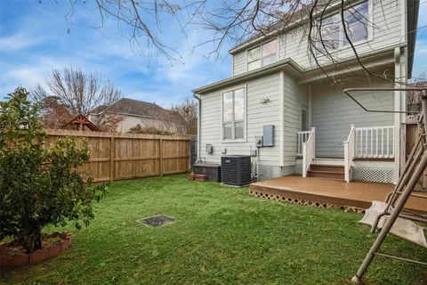 $400,000 | 3322 Garden Crest Lane, Houston, TX 77018