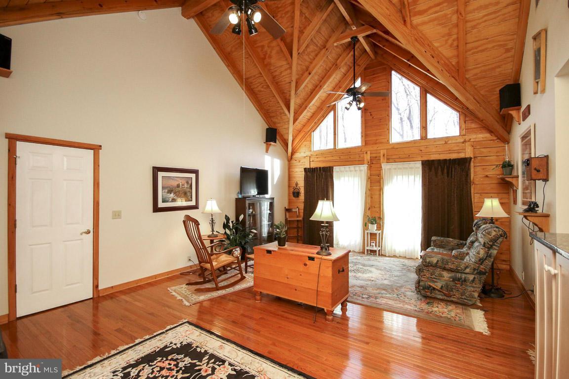 6616 Caledon Road King George, VA 22485 - Photo 4 of 30 Family Room