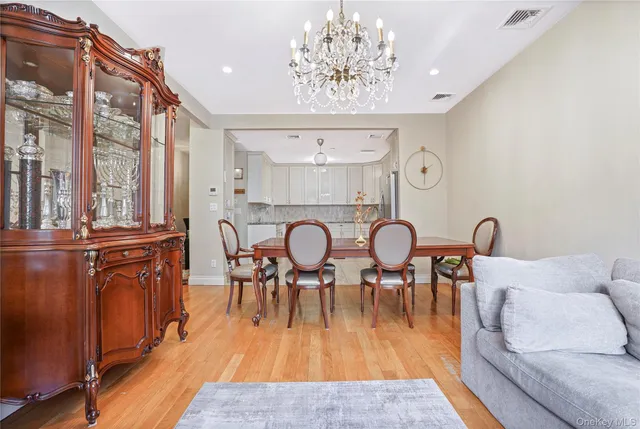 $1,450,000 | 431 Kent Avenue, Unit 3B | Williamsburg