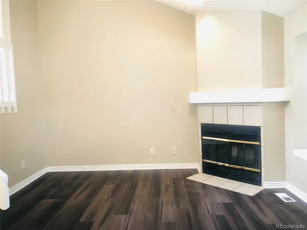 $2,500 | 4571 South Crystal Way, Unit D272, Aurora, CO 80015