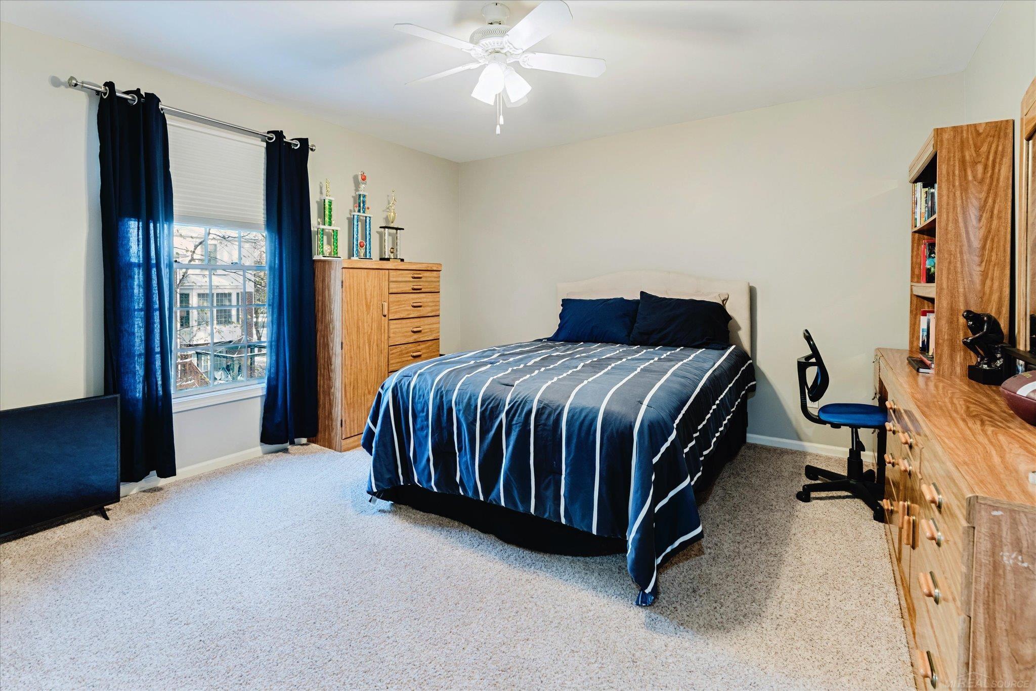 1921 Catlin Drive Rochester, MI 48306 - Photo 41 of 48 50193963-f3af8640-0d94-4491-a633-f2f645a43124.JPG