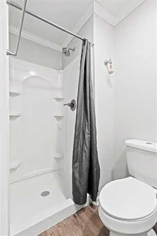 $259,999 | 411 North Queen Ridge Avenue, Independence, MO 64056