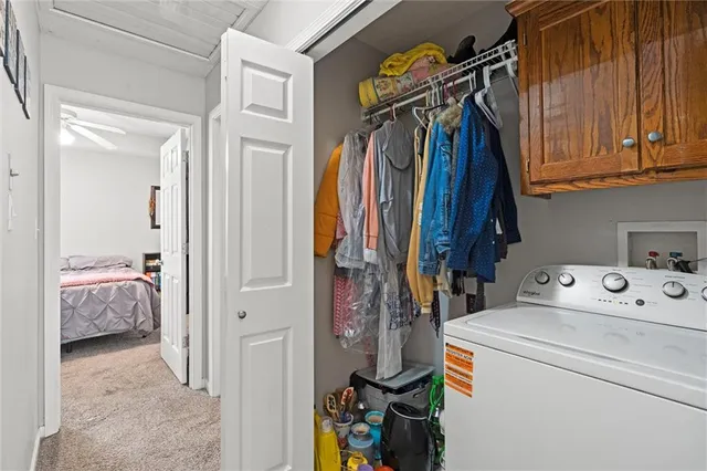 $259,999 | 411 North Queen Ridge Avenue, Independence, MO 64056