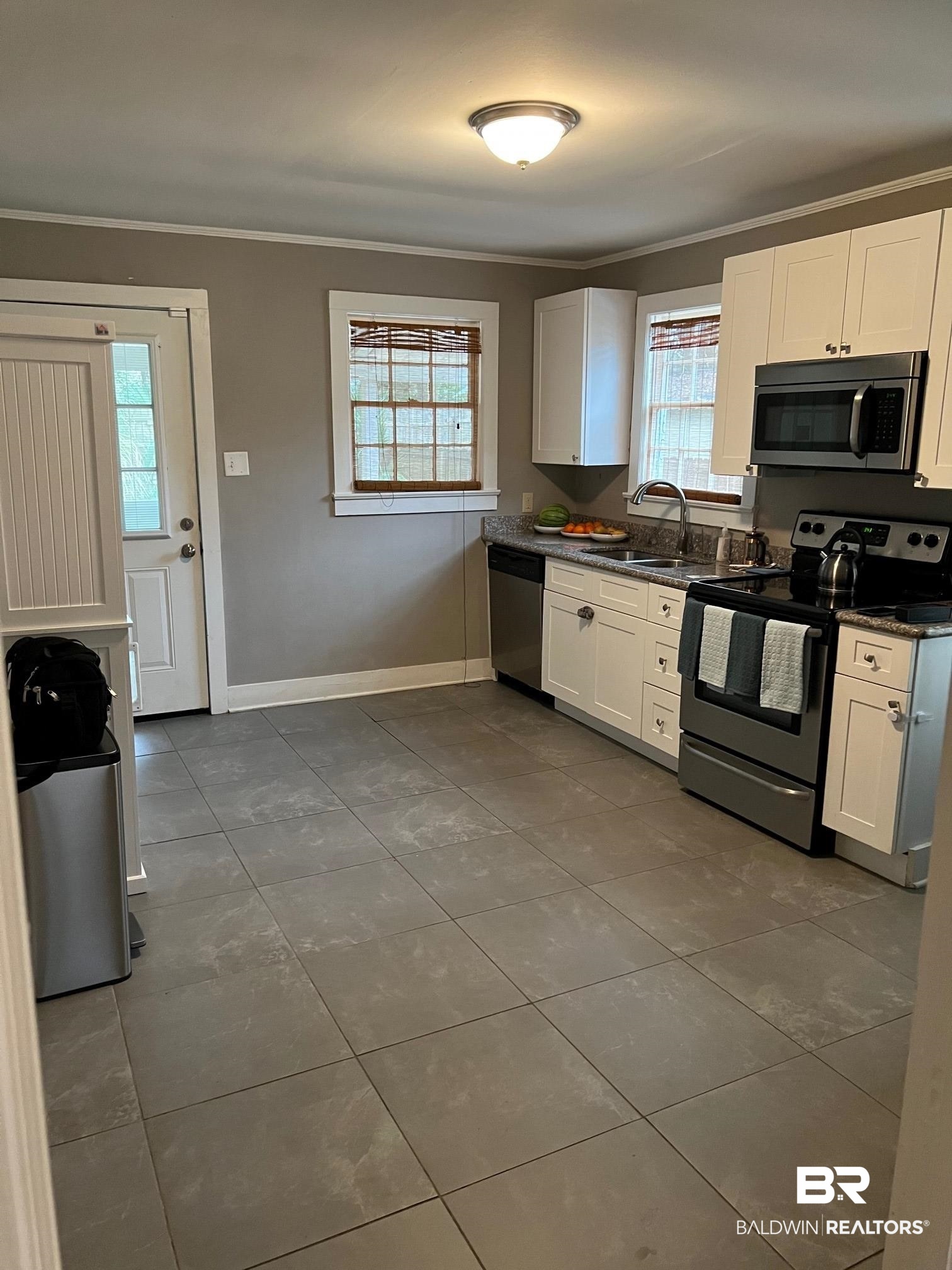 27 Lee Street Mobile, AL 36604 - Photo 6 of 15