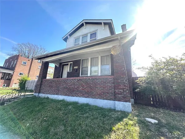 $110,000 | 3718 South Spring Avenue, St. Louis, MO 63116