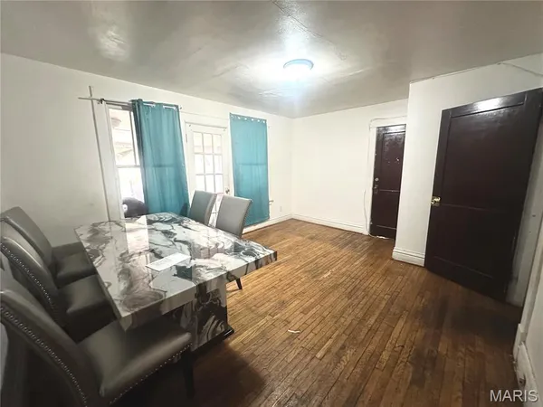 $110,000 | 3718 South Spring Avenue, St. Louis, MO 63116
