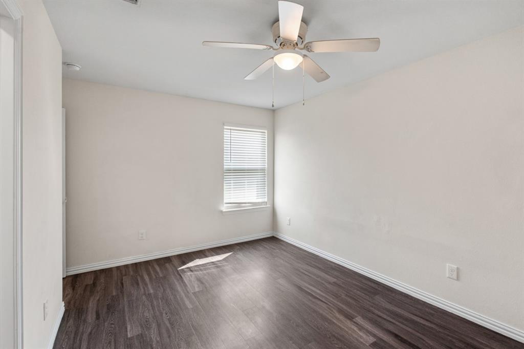 2417 Abigail Lane Mabank, TX 75147 - Photo 14 of 23
