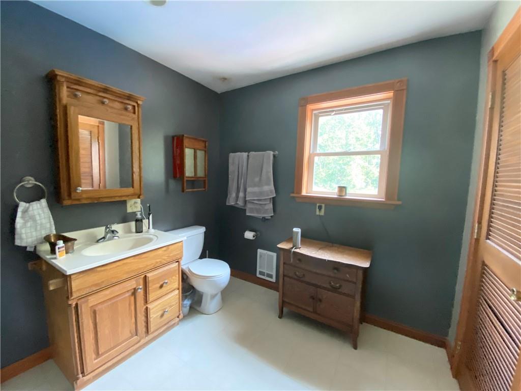 326 Gardner Center Road New Castle, PA 16101 - Photo 12 of 21 Gallery Image 12