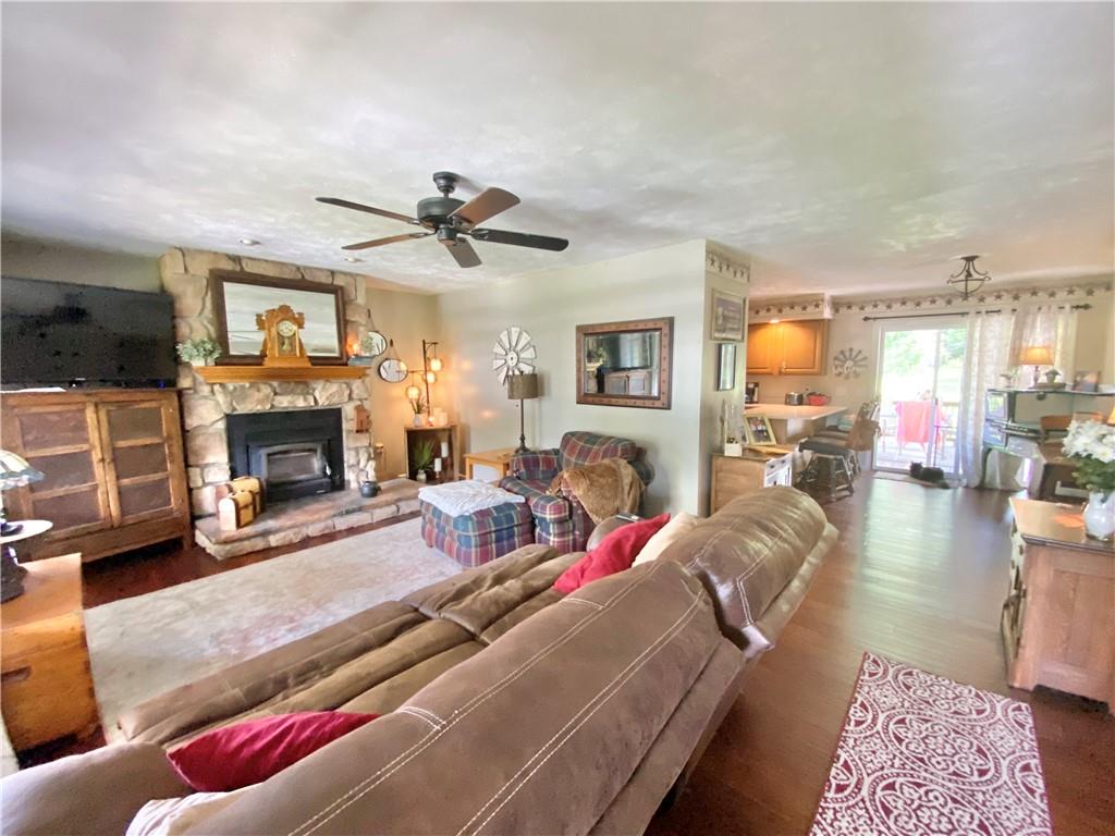 326 Gardner Center Road New Castle, PA 16101 - Photo 4 of 21 Gallery Image 4