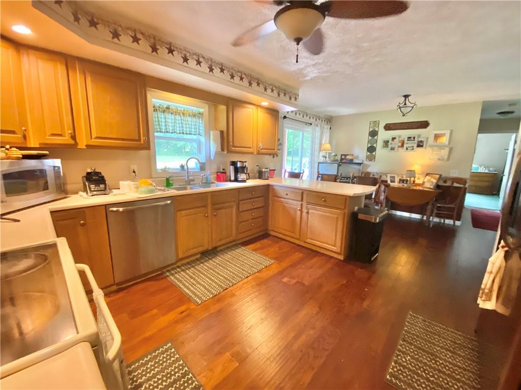 326 Gardner Center Road New Castle, PA 16101 - Photo 6 of 21 Gallery Image 6