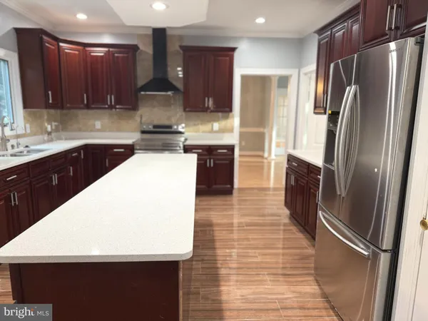 $1,299,000 | 5 Nocturne Court, Rockville, MD 20850