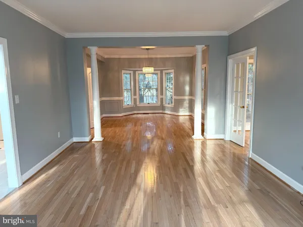 $1,299,000 | 5 Nocturne Court, Rockville, MD 20850