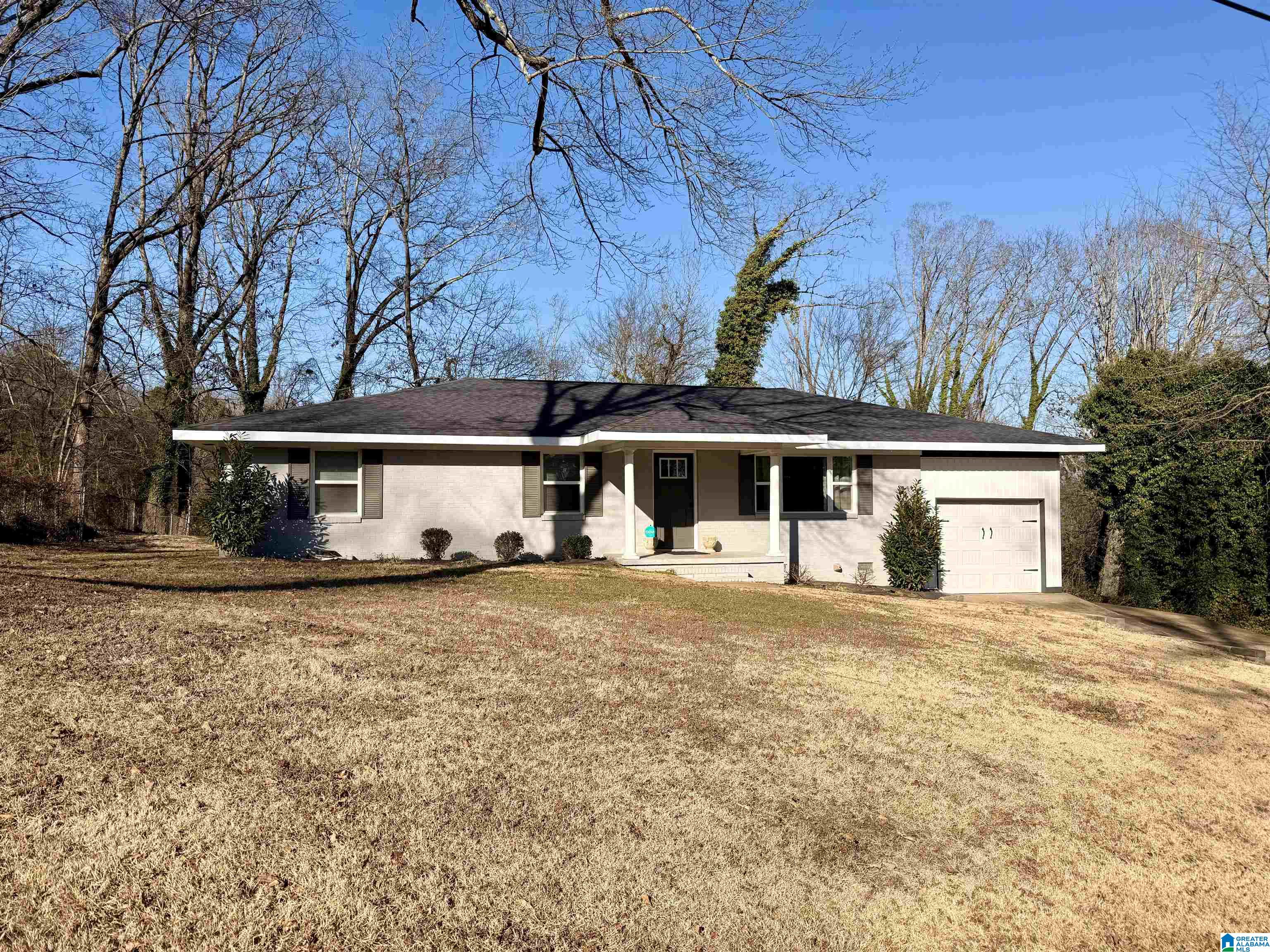 2012 Crawford Street Guntersville, AL 35976 - Photo 7 of 40