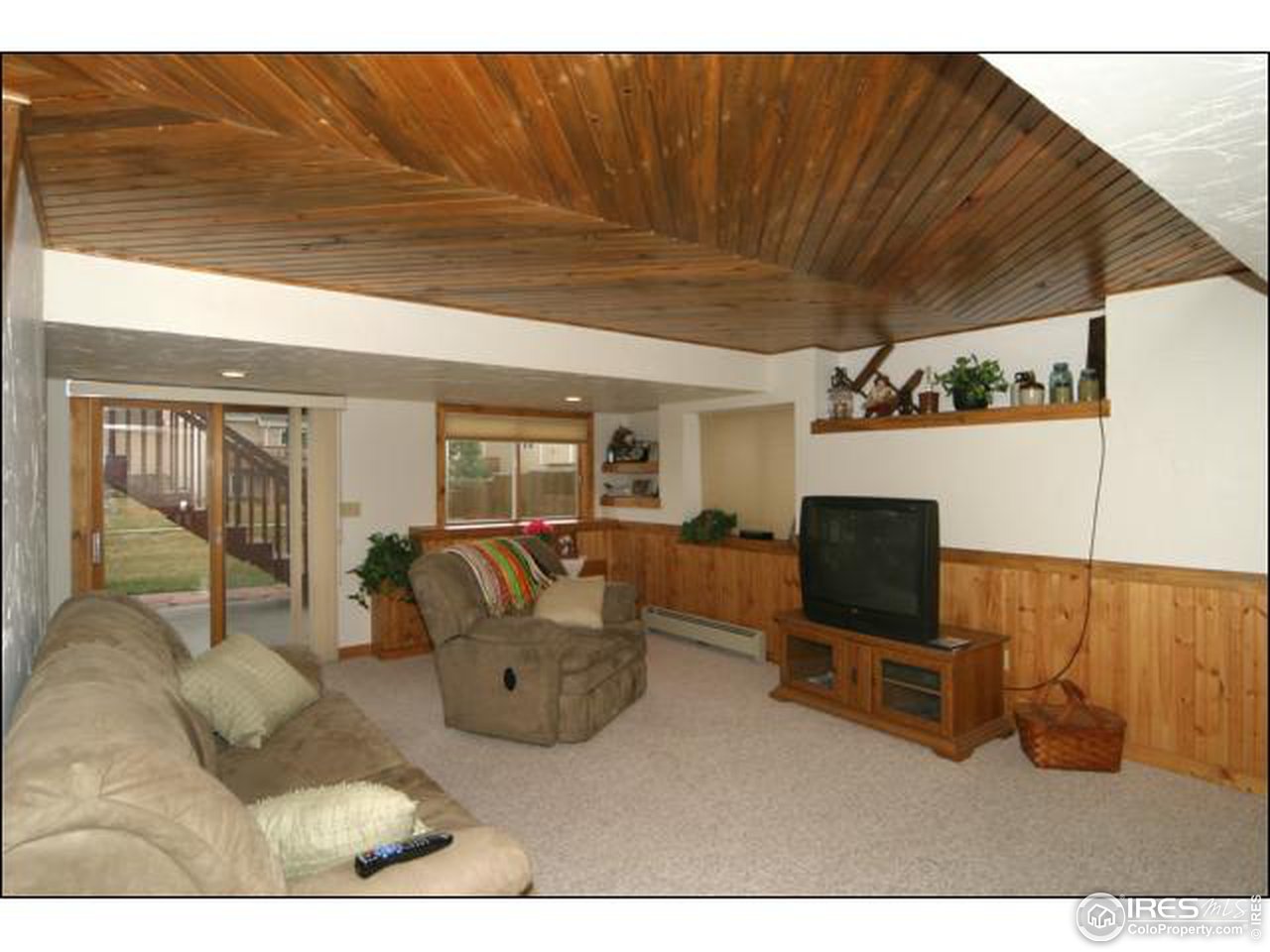 1724 Silvergate Road Fort Collins, CO 80526 - Photo 8 of 11 Gallery Image 8