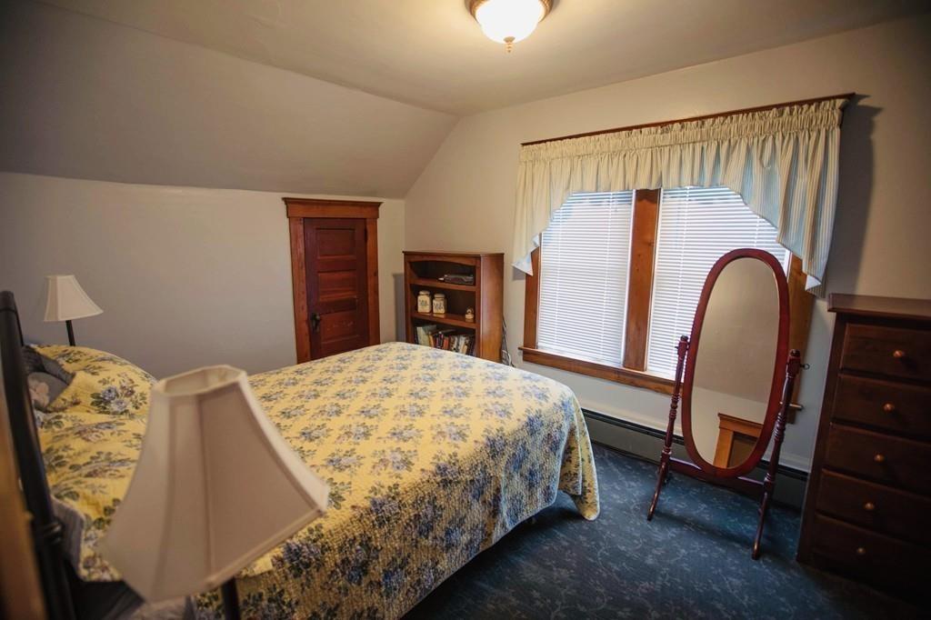 9 Lyons Road Dudley, MA 01571 - Photo 18 of 21 Gallery Image 18