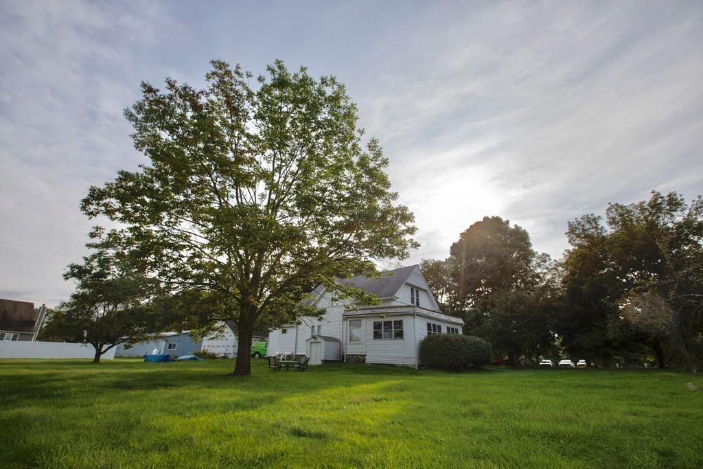 9 Lyons Road Dudley, MA 01571 - Photo 21 of 21 Gallery Image 21
