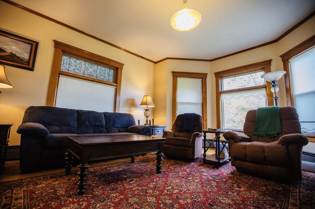 9 Lyons Road Dudley, MA 01571 - Photo 7 of 21 Gallery Image 7