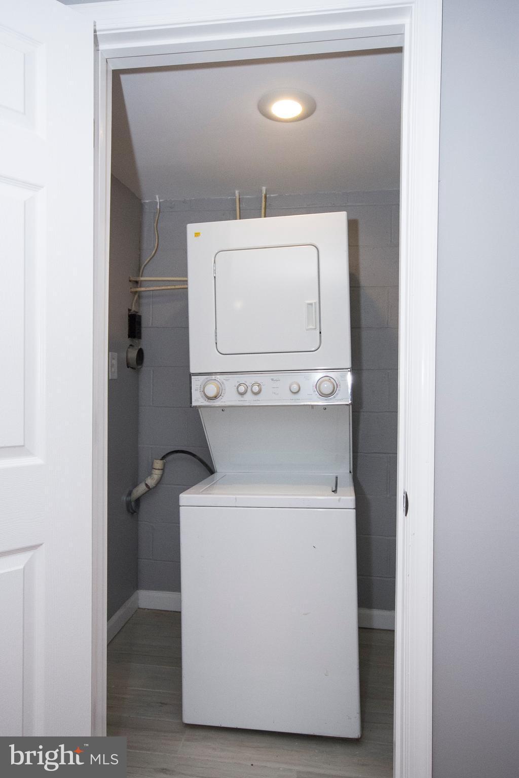 1249 Halstead Road Baltimore, MD 21234 - Photo 20 of 30 laundry