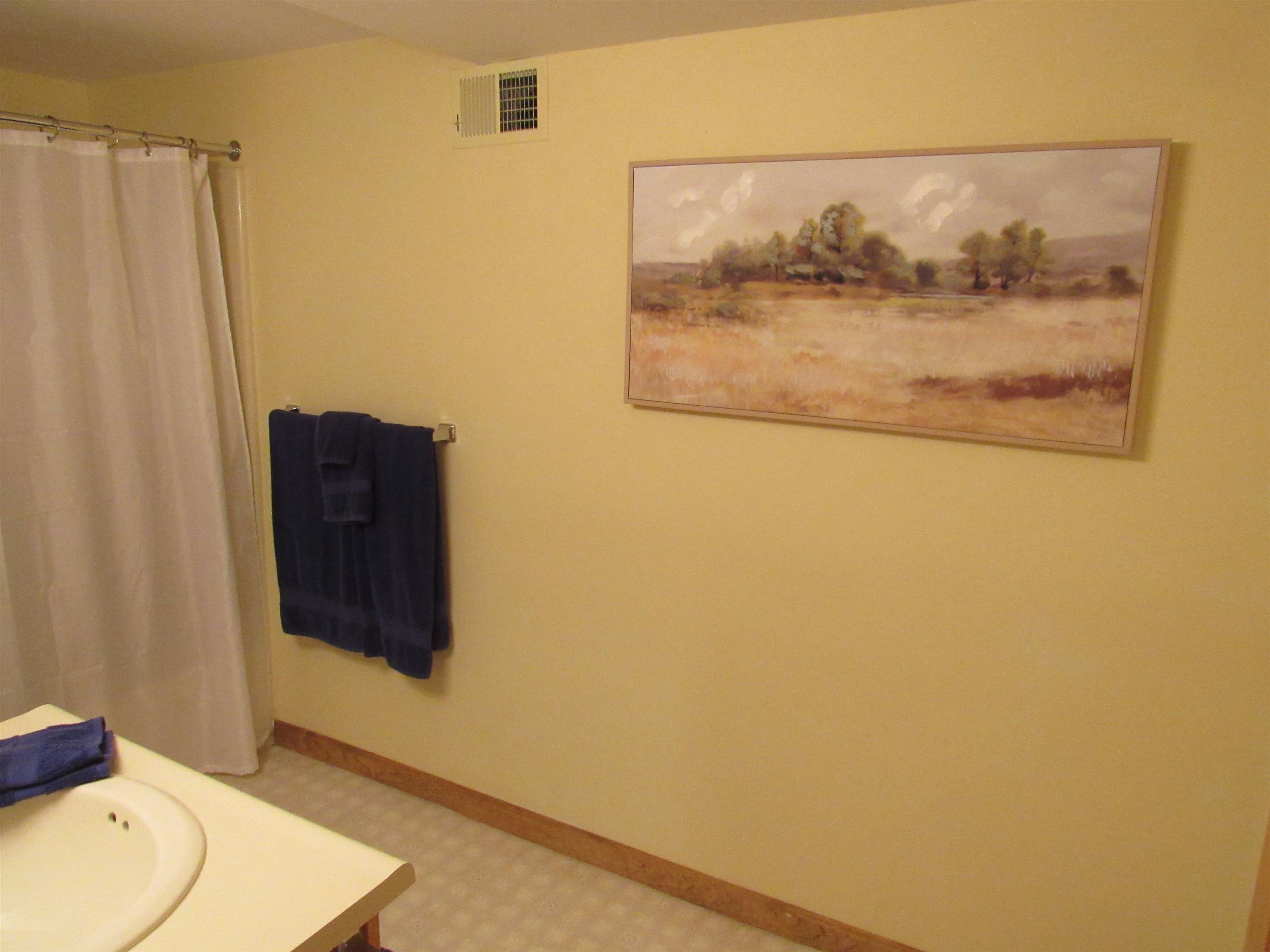 16 Eagle Ridge Road, Unit 16 Intervale, NH 03845 - Photo 11 of 23 Gallery Image 11