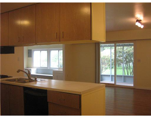 4827 Craig Road South Bend, IN 46614 - Photo 7 of 17 Gallery Image 7