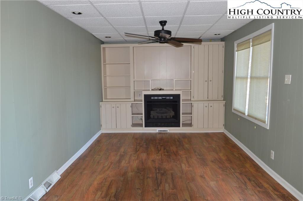 539 Ballpark Road Sparta, NC 28675 - Photo 3 of 23 Gallery Image 3