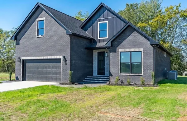 $499,900 | 308 Billy T Drive, Elkton, KY 42220