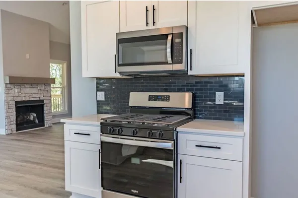 $499,900 | 308 Billy T Drive, Elkton, KY 42220