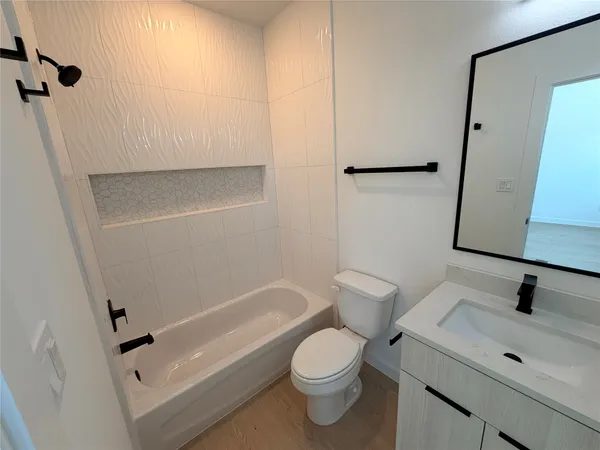 $1,849 | 1031 North Lane, Unit A, Houston, TX 77088