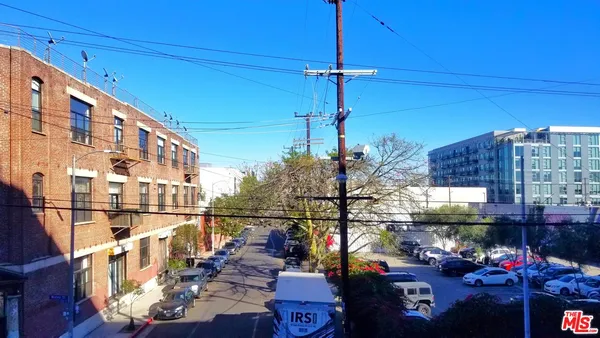 $4,200 | 1855 Industrial Street, Unit 318, Los Angeles, CA 90021