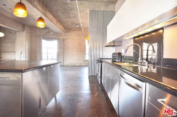 $4,200 | 1855 Industrial Street, Unit 318, Los Angeles, CA 90021