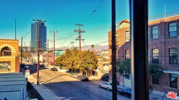 $4,200 | 1855 Industrial Street, Unit 318, Los Angeles, CA 90021