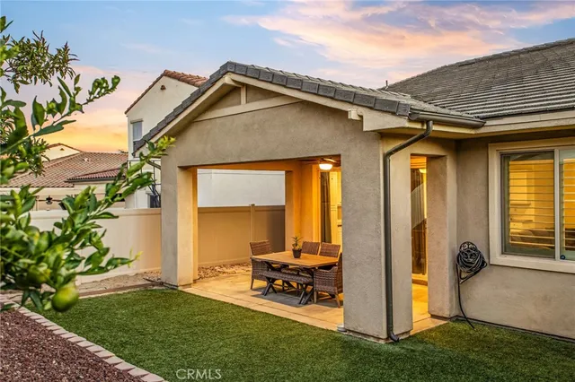 $749,999 | 30616 Aspen Glen Street, Murrieta, CA 92563