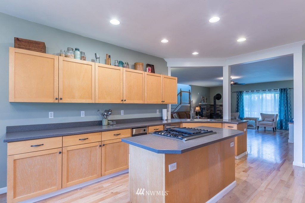 29707 Schudy Road South Roy, WA 98580 - Photo 6 of 25