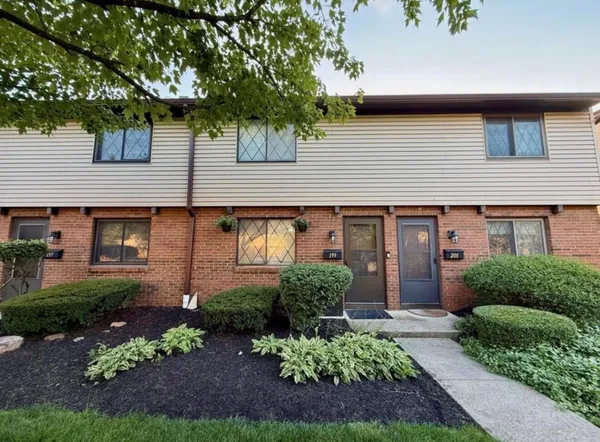 $1,750 | 199 Nottingham Court, Westerville, OH 43081