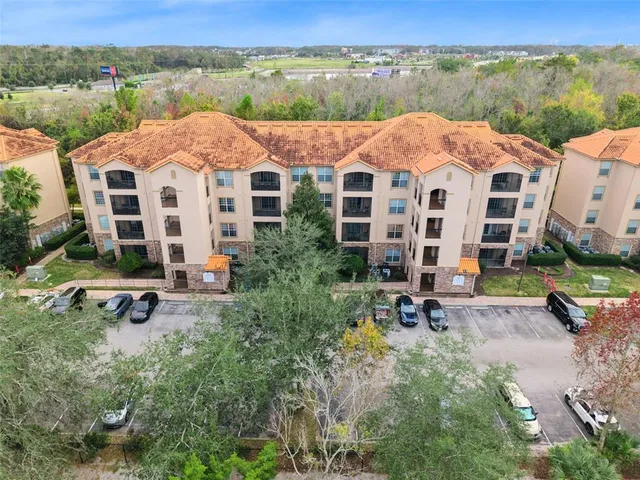 $150,000 | 8010 Tuscany Way, Unit 5106, Davenport, FL 33896