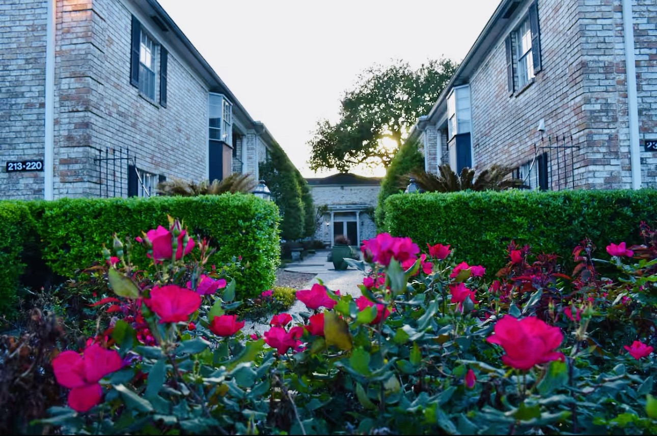 7900 Westheimer Road, Unit 220 Houston, TX 77063 - Photo 4 of 14