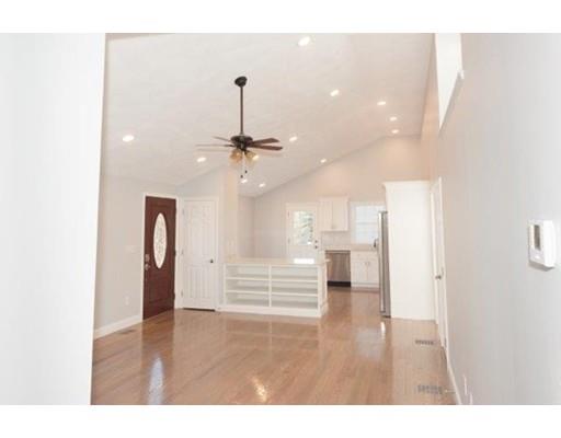 44 Acropolis Road Lowell, MA 01854 - Photo 14 of 28 Gallery Image 14