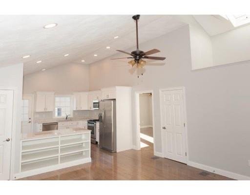 44 Acropolis Road Lowell, MA 01854 - Photo 3 of 28 Gallery Image 3