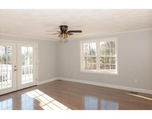 44 Acropolis Road Lowell, MA 01854 - Photo 4 of 28 Gallery Image 4