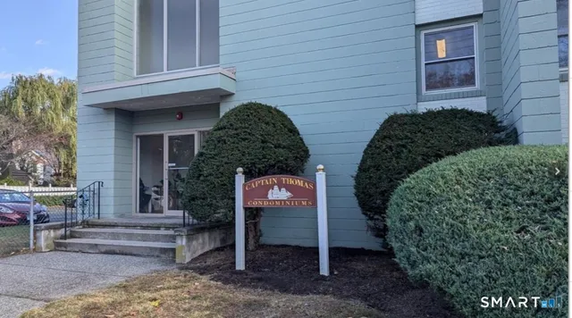 $1,700 | 285 Savin Avenue, Unit A5, West Haven, CT 06516