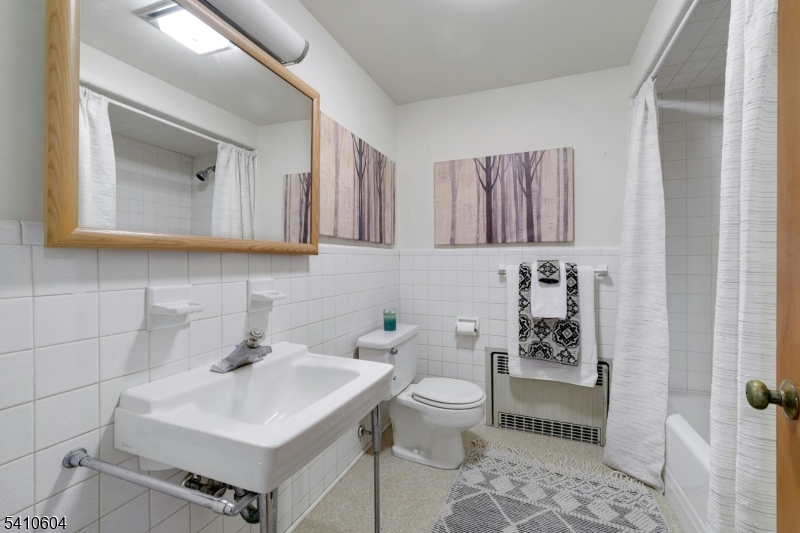 29 Village Road Morristown, NJ 07960 - Photo 19 of 26