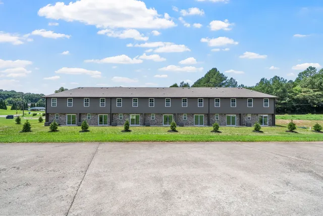 $1,250 | 110 Colson Road, Dover, TN 37058