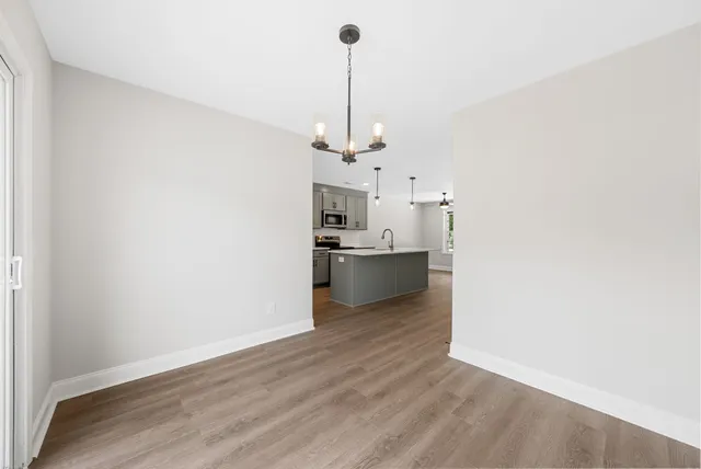 $1,250 | 110 Colson Road, Dover, TN 37058