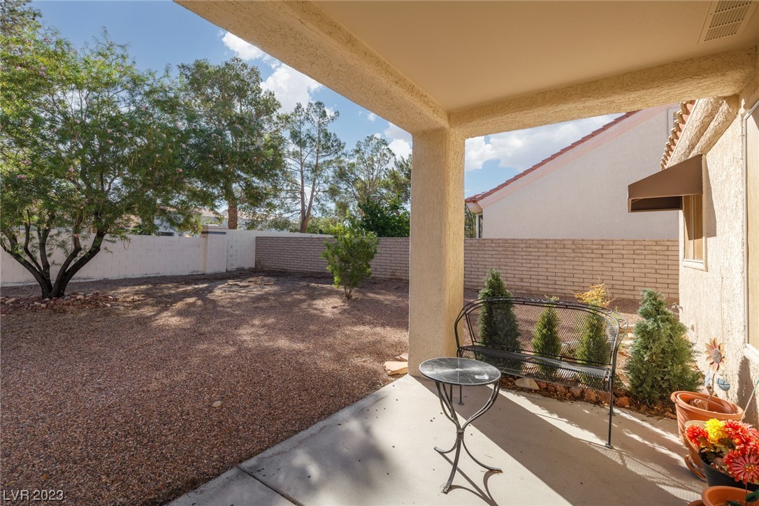 2608 Springridge Drive Las Vegas, NV 89134 - Photo 19 of 30