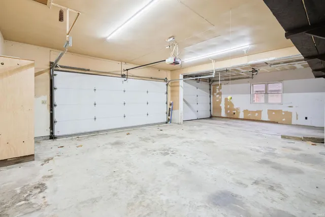 $340,000 | 6936 Cassell Drive, Greentown, IN 46936