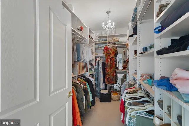 $569,000 | 121 Devalinder Drive, Newark, DE 19702