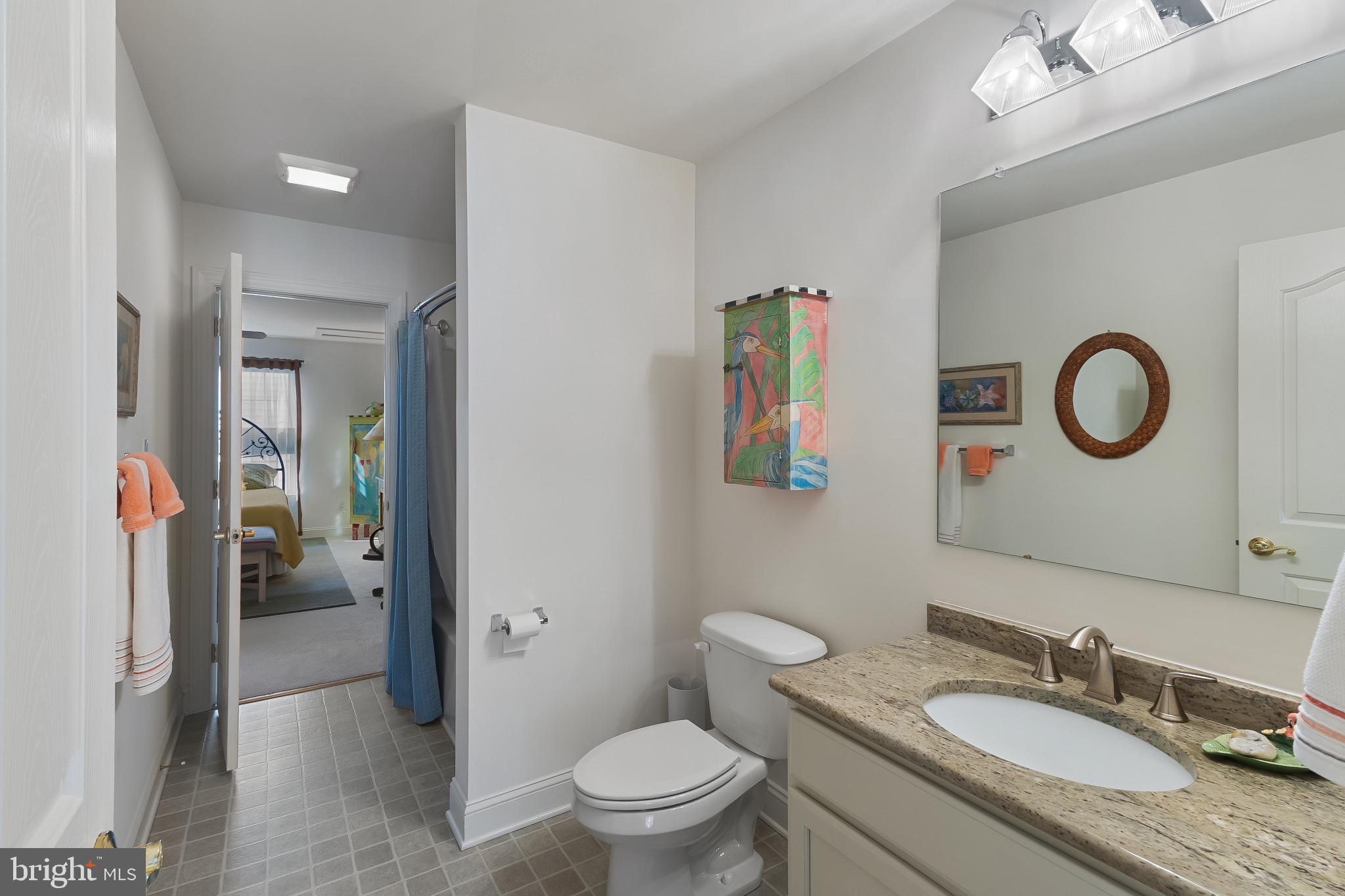 121 Devalinder Drive Newark, DE 19702 - Photo 34 of 41 2nd Floor Bathroom