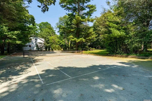 $9,900,000 | 18 Hicks Lane, Sands Point, NY 11050