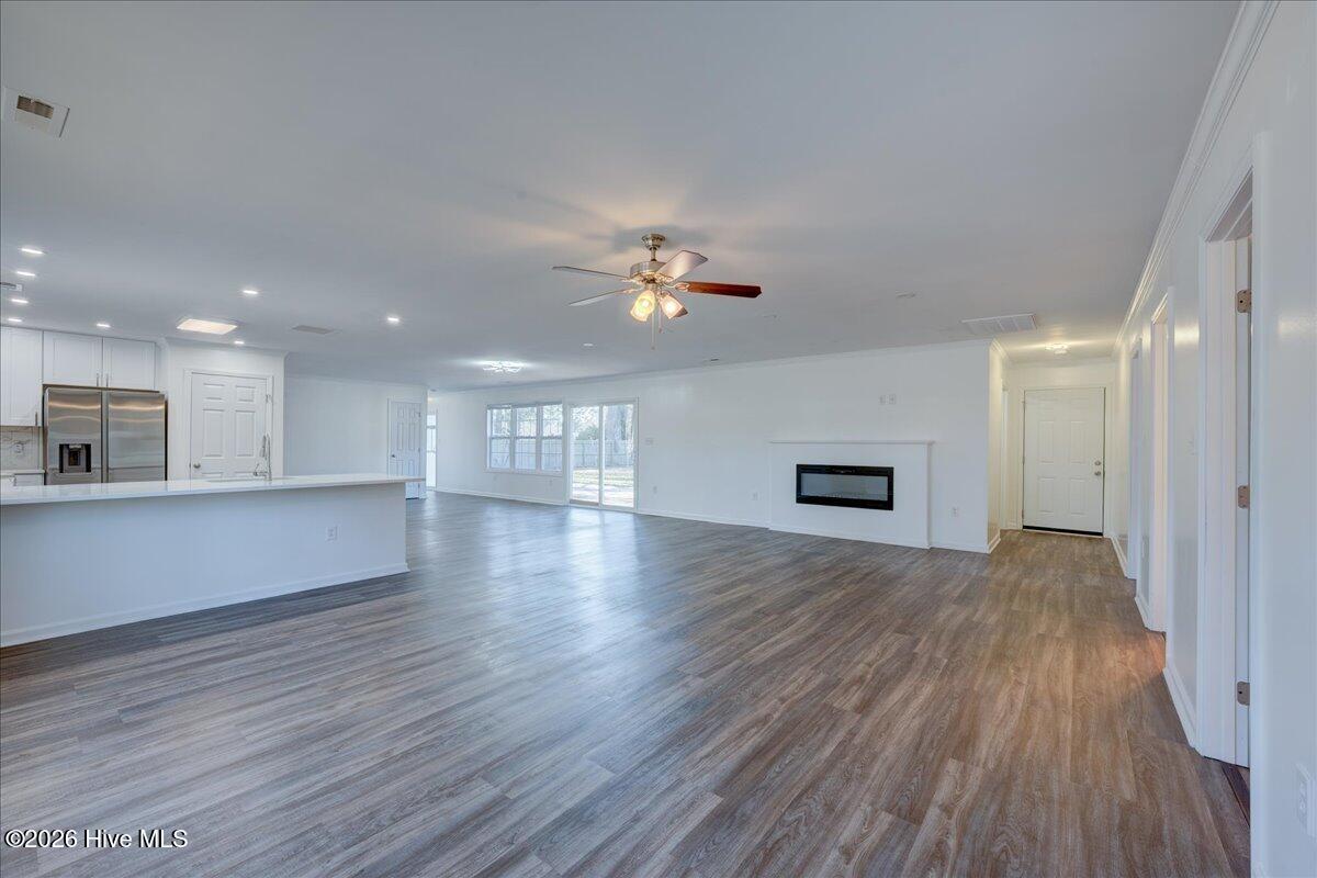 402 Swiss Road New Bern, NC 28560 - Photo 11 of 36 11